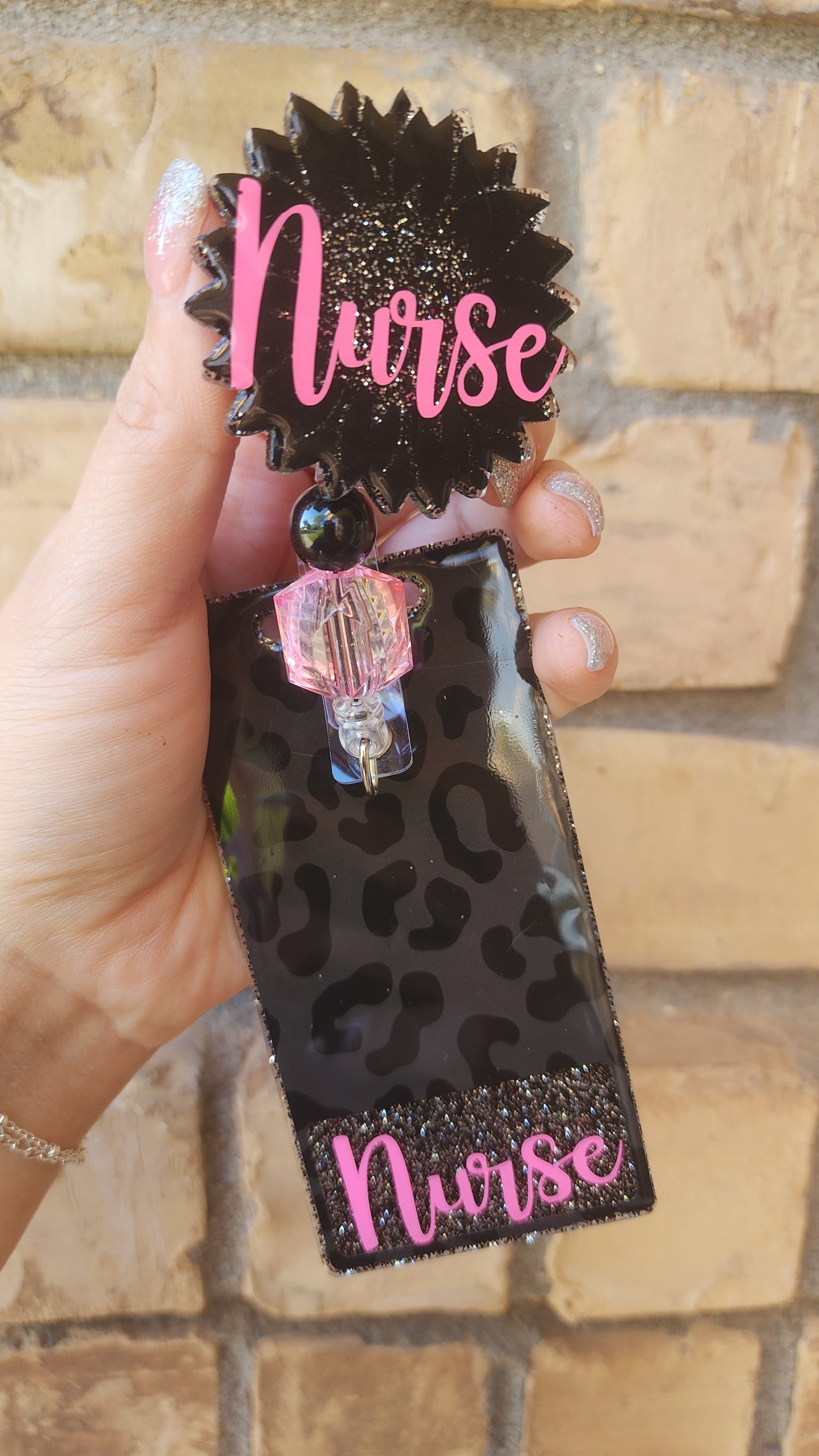 Black Leopard Badge Reel Pen set