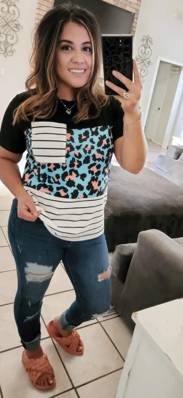 Teal leopard short sleeve