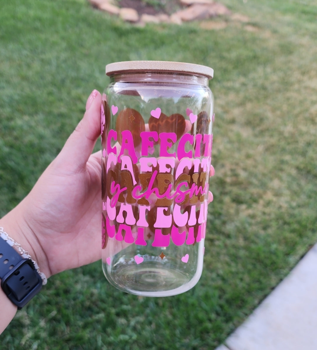 pink cafecito y chisme