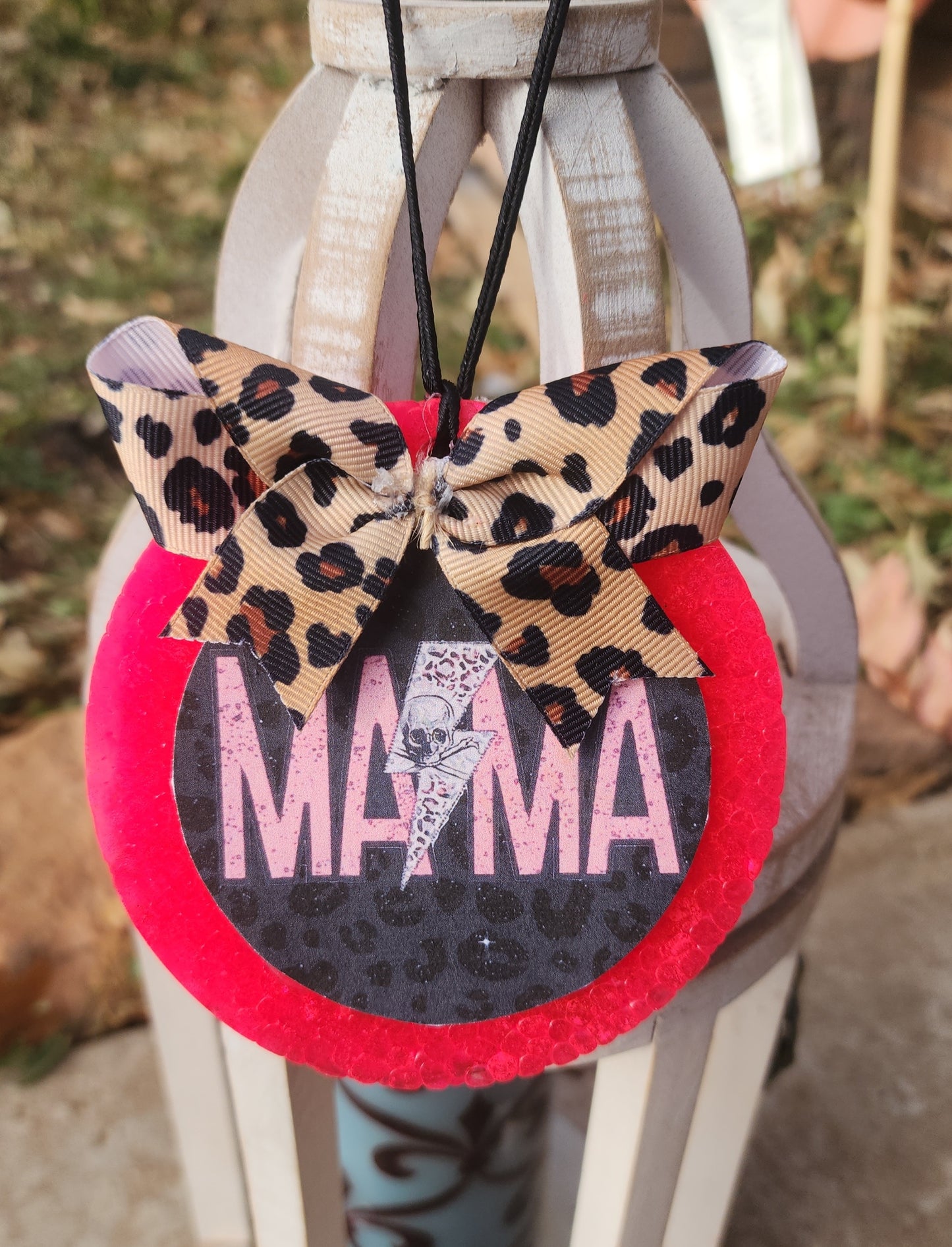 Pink Mama Leopard Round Freshie Coconut