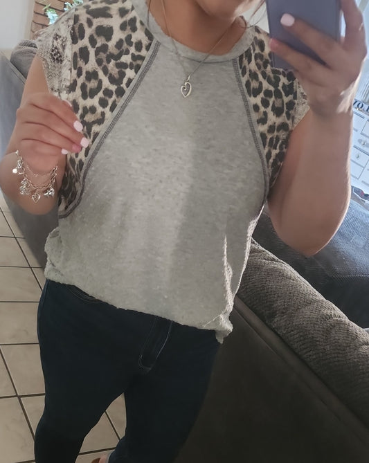 Printed Sleeve Top
